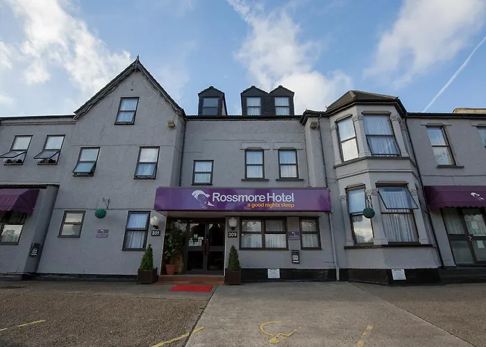 Rossmore Hotel