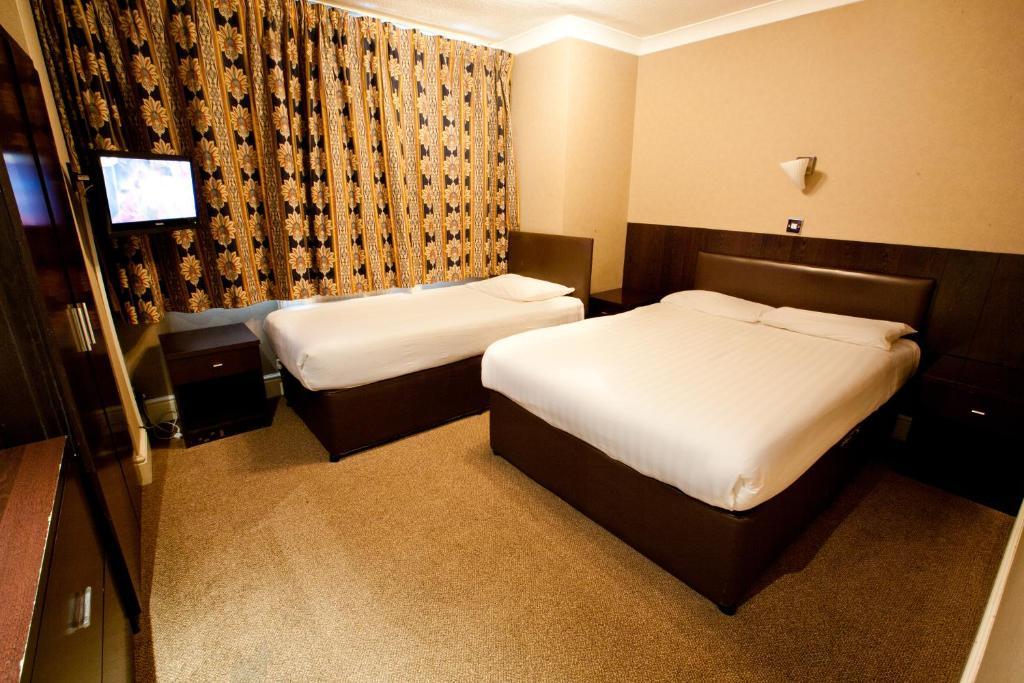 Hotel Rossmore 2*