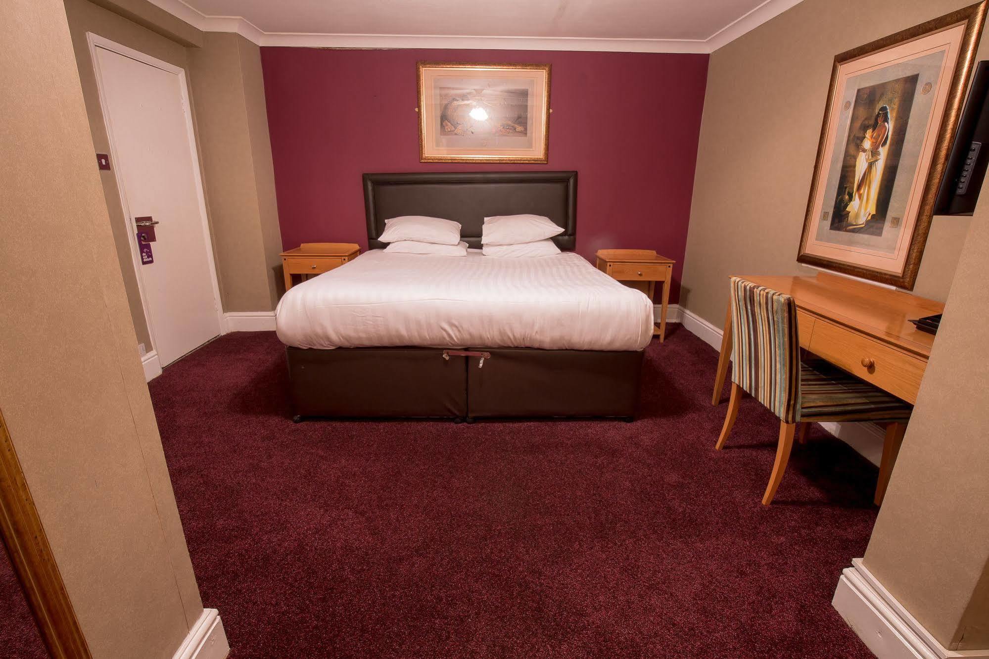 Hotel Rossmore Ilford